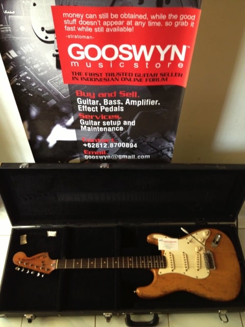 Sold !! ** 1974 Vintage Fender Stratocaster Made In Usa – Gooswyn