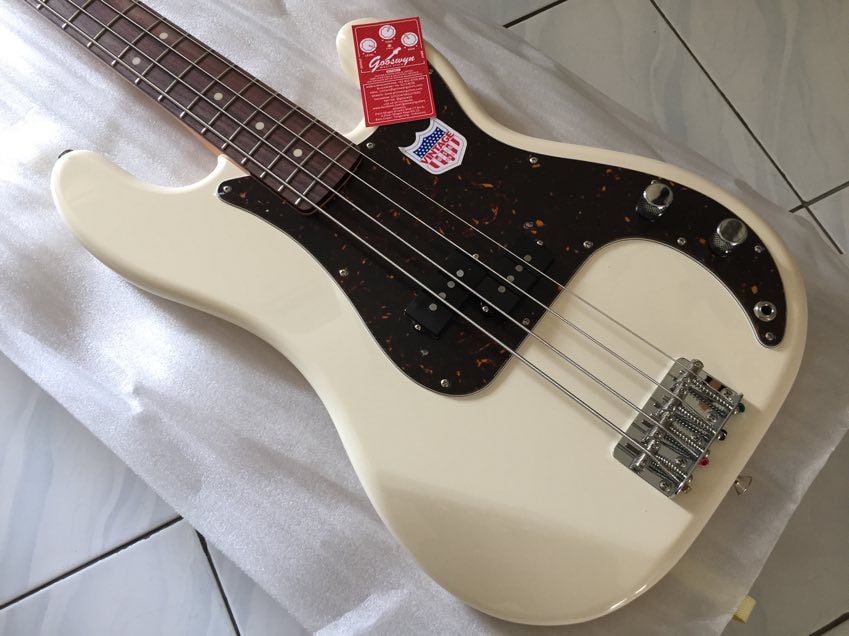 Fender Japan PB-62US-