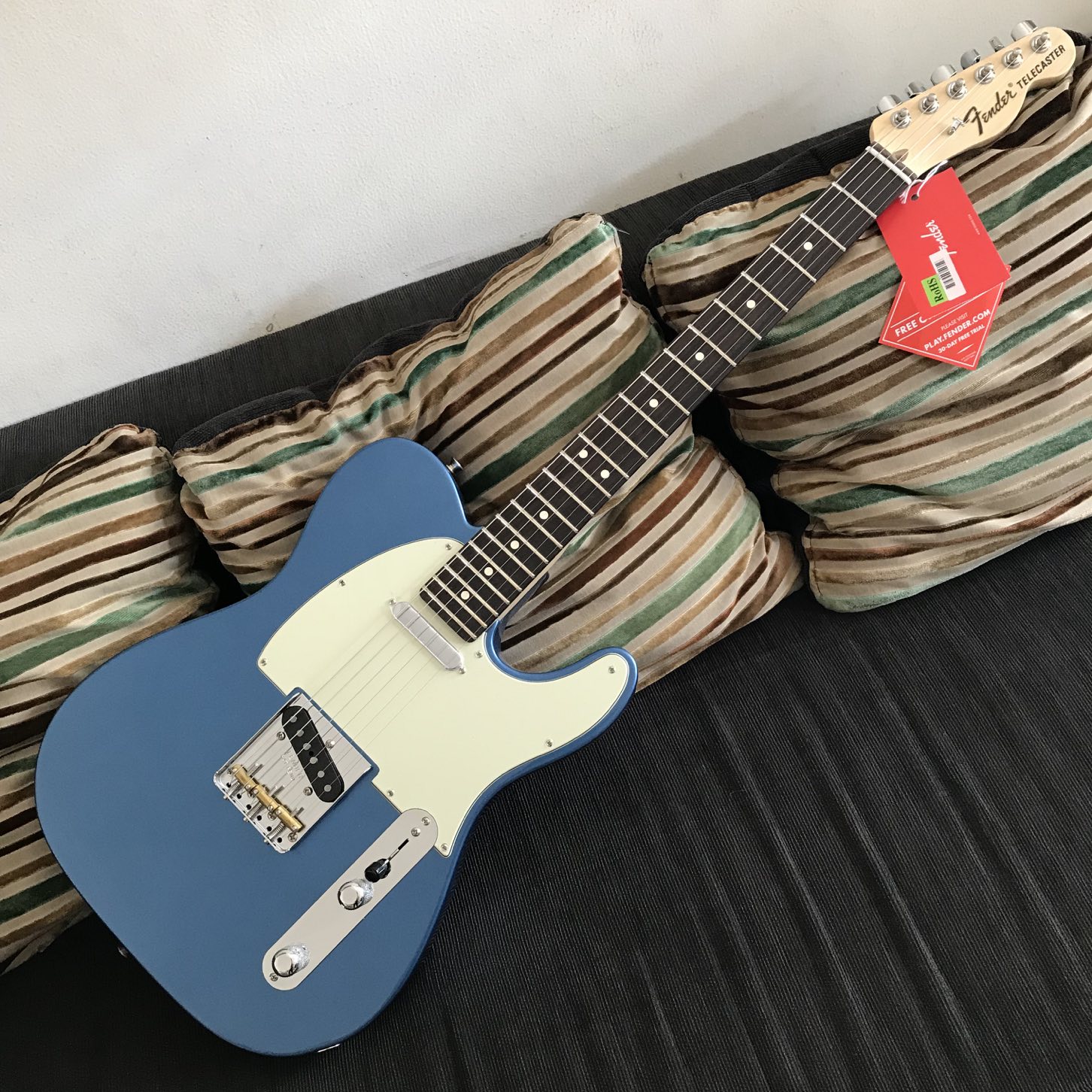 Stock Kosong !! ** Fender Usa American Special Telecaster Lake 