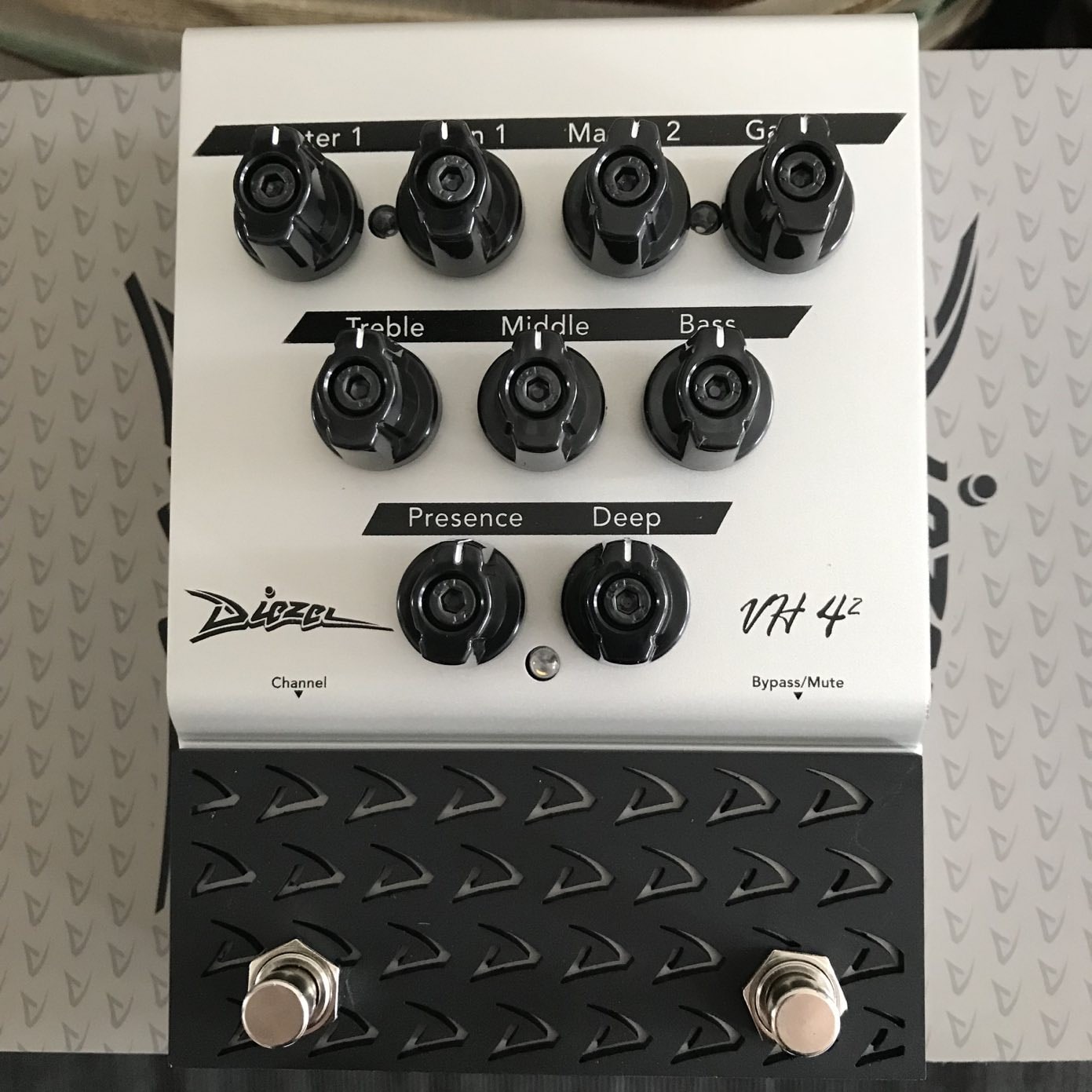 Diezel VH4-2 Pedal – Gooswyn Guitar