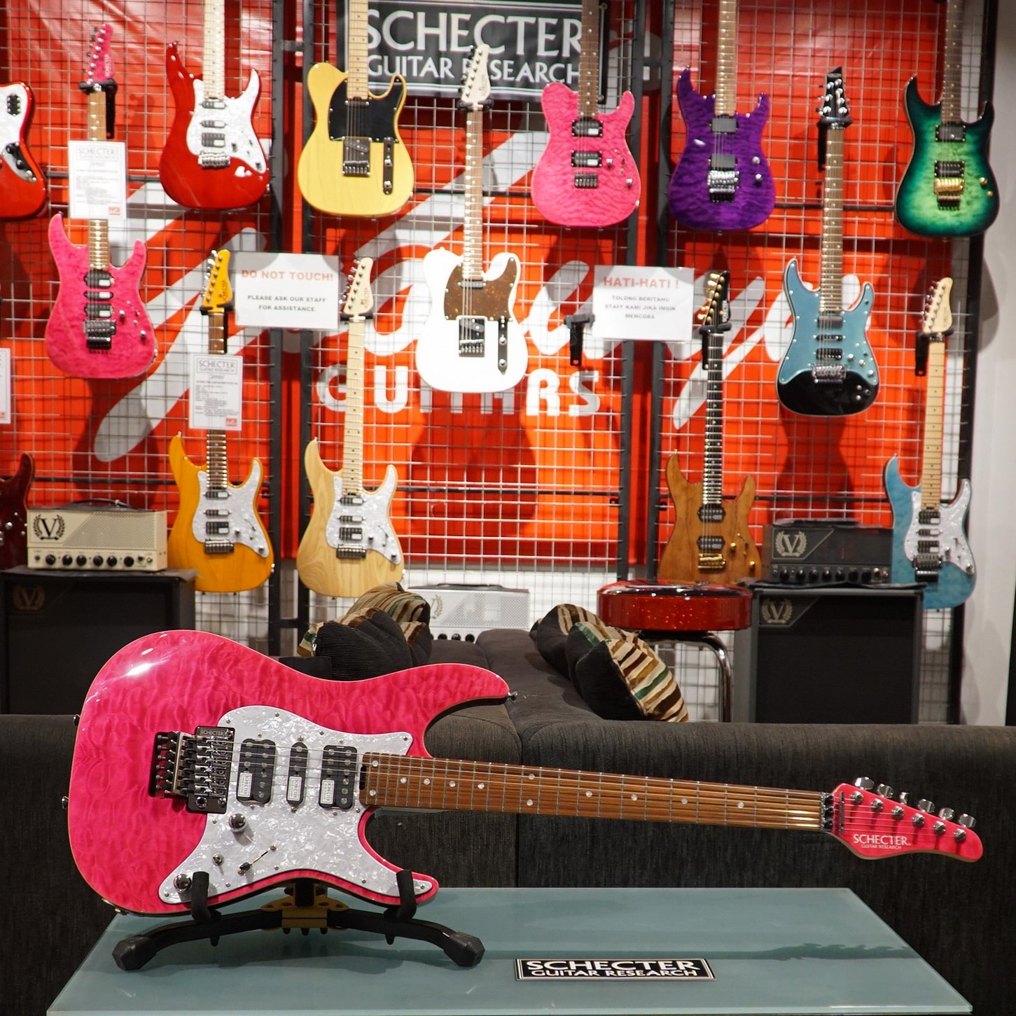 Schecter Japan SD2-24-AL – Pink – Gooswyn Guitar