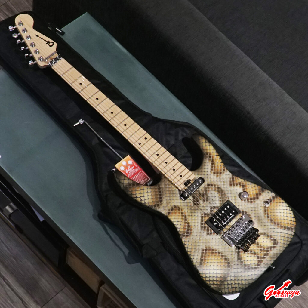 charvel-warren-demartini-signature-pro-mod-snakeskin-2015-gooswyn-guitar