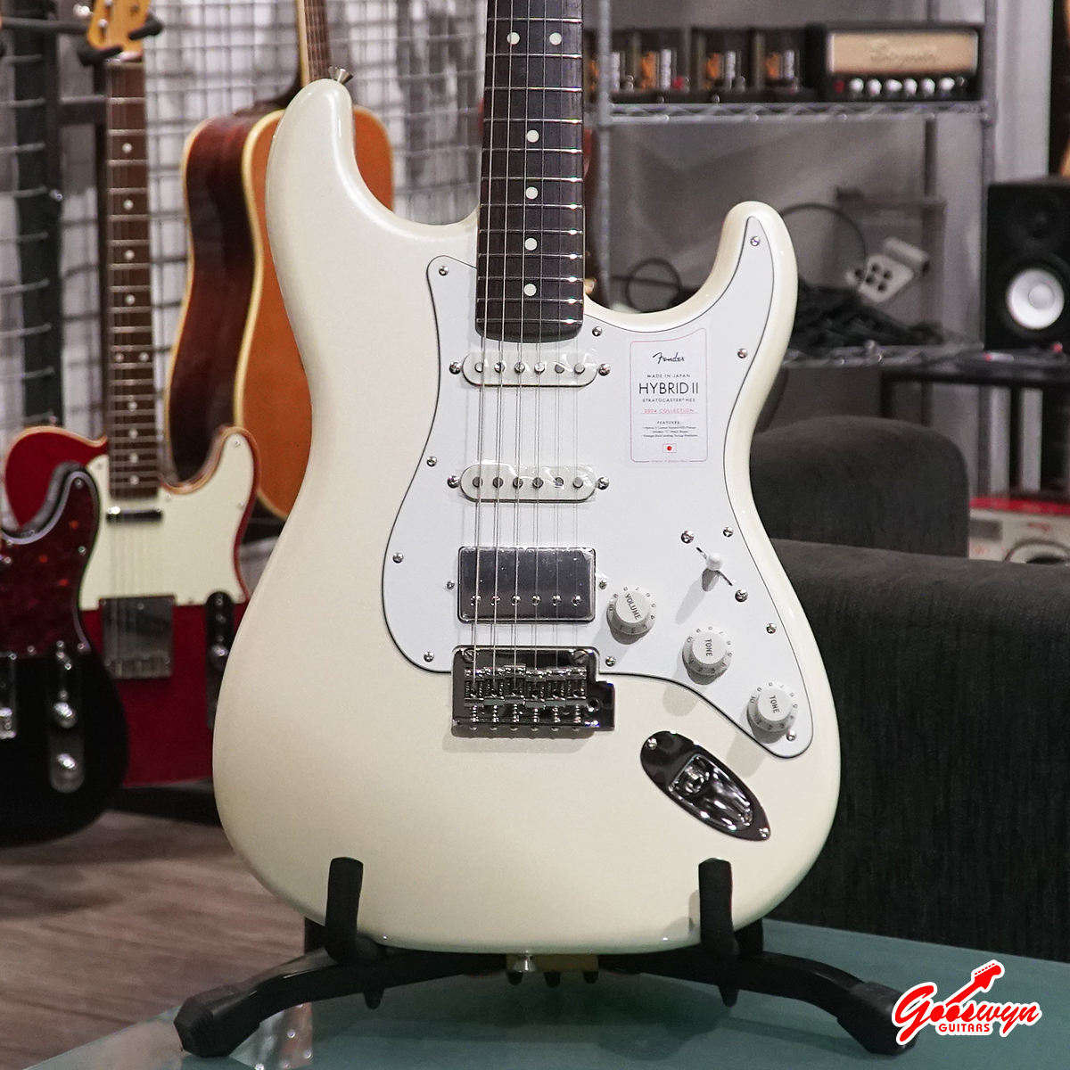 2024 Collection Fender Hybrid II Stratocaster HSS Olympic Pearl 