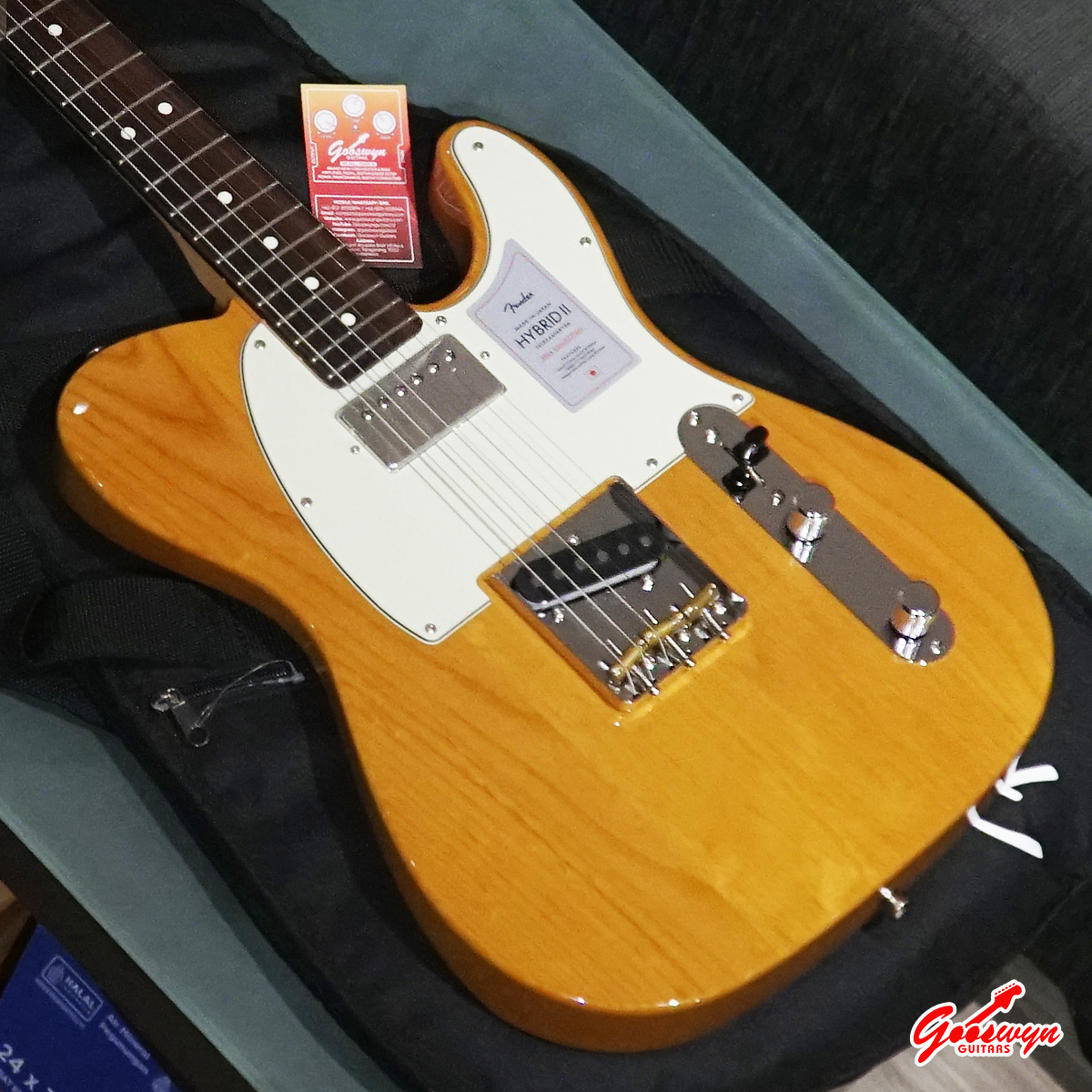 2024 Collection Fender Hybrid II Telecaster SH Vintage Natural 