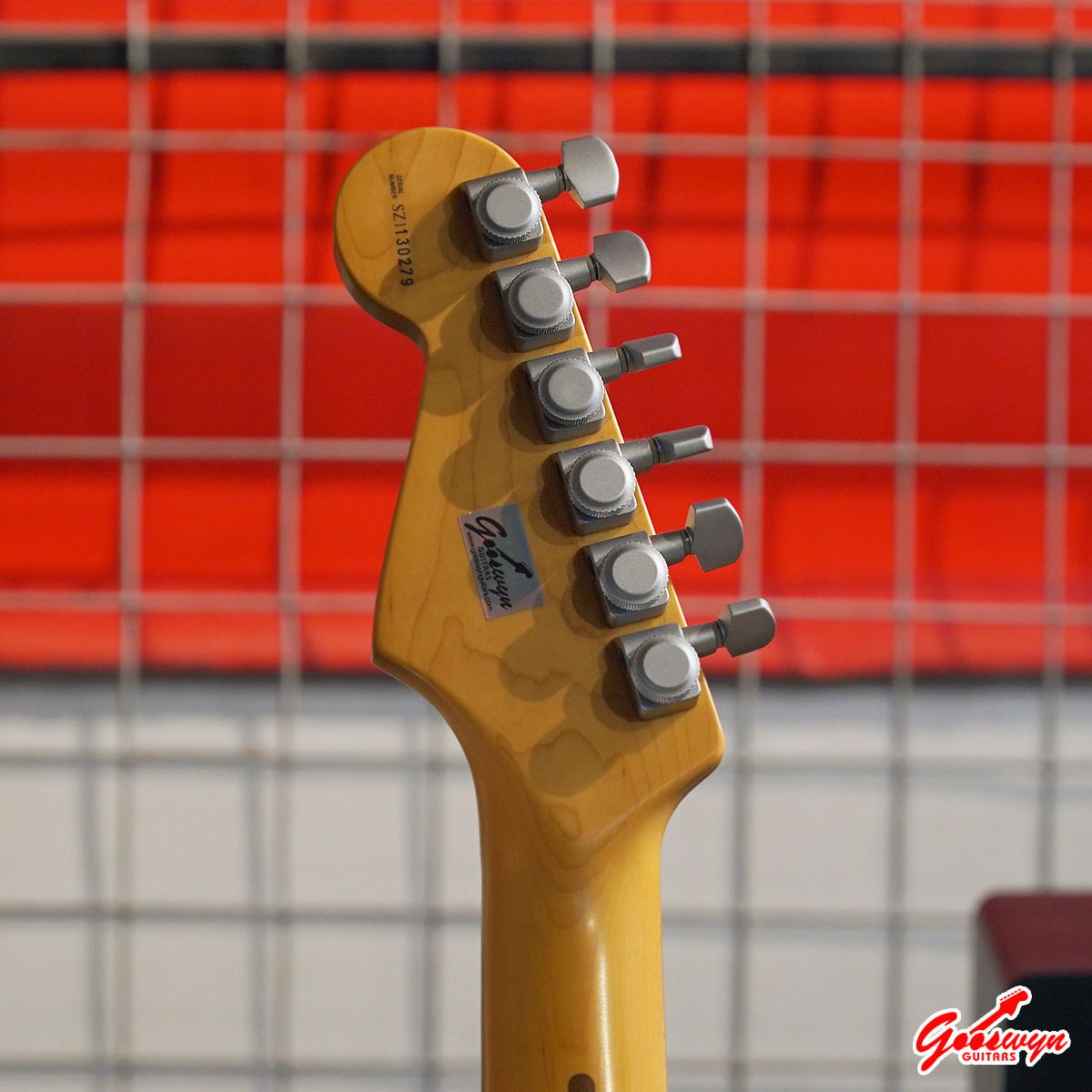 USED 2001 Fender Jeff Beck Signature Stratocaster – Surf Green 130726 3B