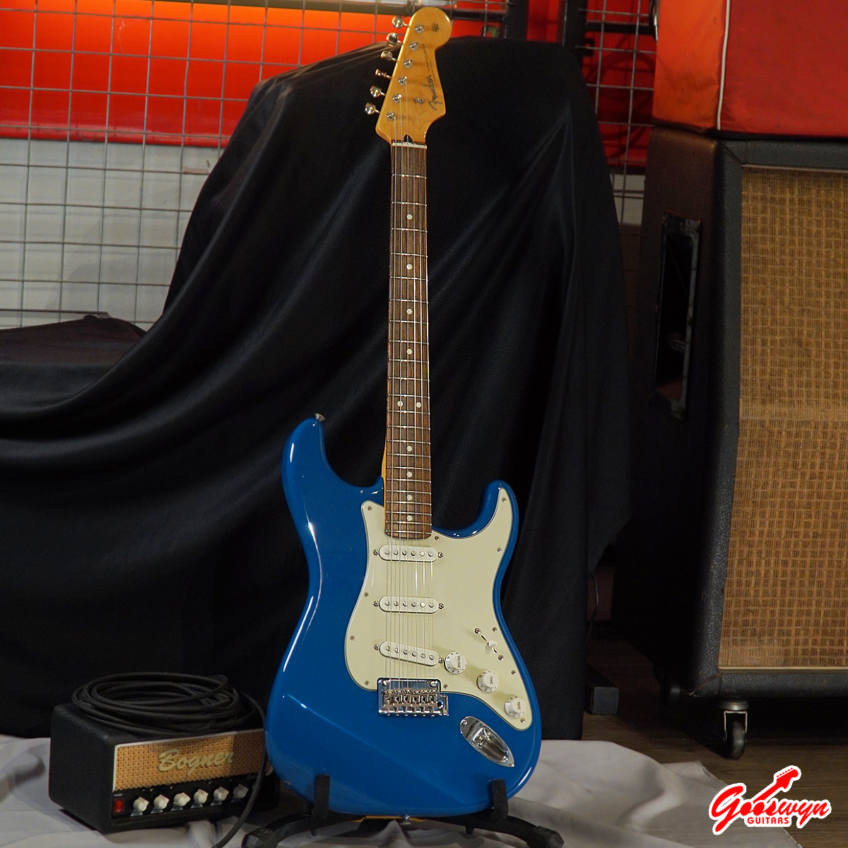 USED 2021 Fender Japan Hybrid II Stratocaster Forest Blue Rosewood Fingerboard 130726 1B