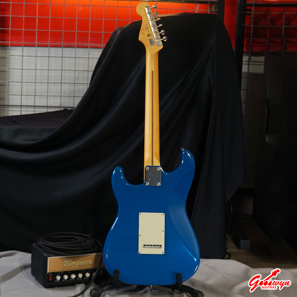 USED 2021 Fender Japan Hybrid II Stratocaster Forest Blue Rosewood Fingerboard 130726 4A