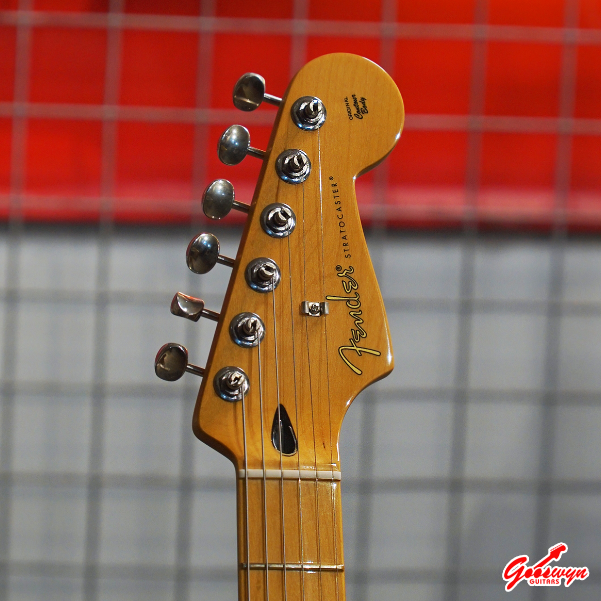 USED 2025 Fender Player II Stratocaster Polar White – Maple Fingerboard 130726 3A