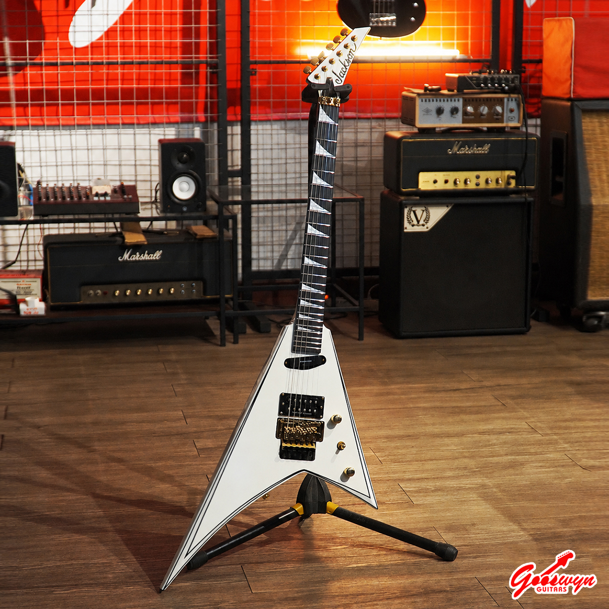 USED 2025 Jackson Concept Series RR24 HS Snow White 130726 1B