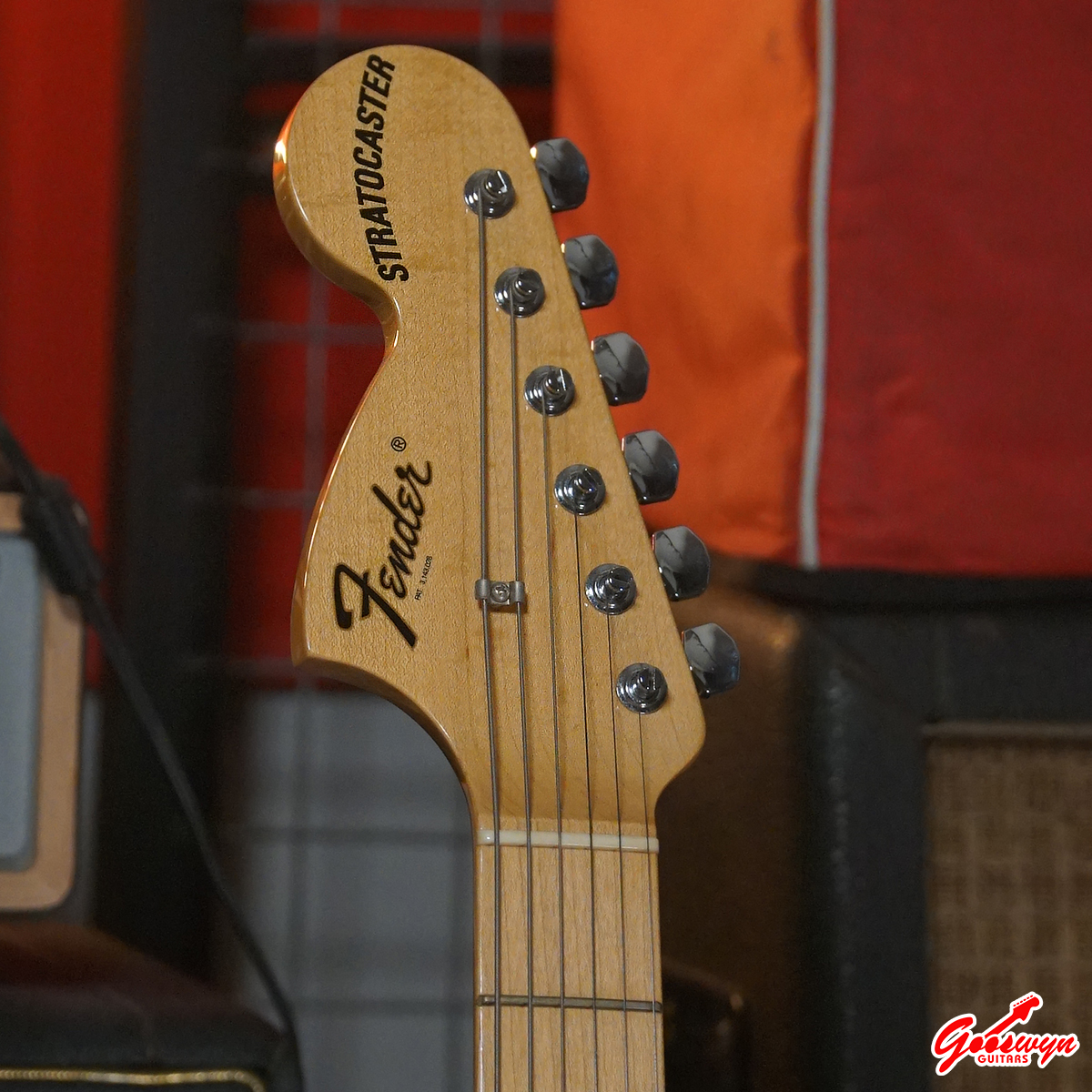 USED 2010 Fender Custom Shop 1969 Stratocaster Reverse Headstock NOS Olympic White 290826 3A