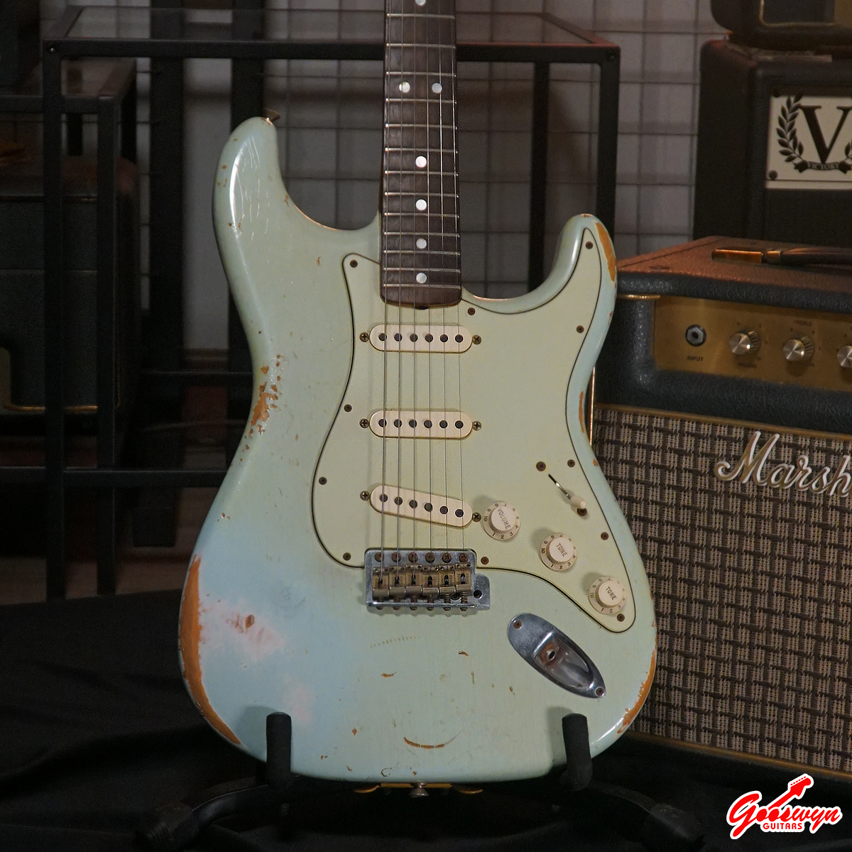 USED 2013 Fender Custom Shop 1969 Stratocaster Reverse Headstock Relic Sonic Blue 290826 2A