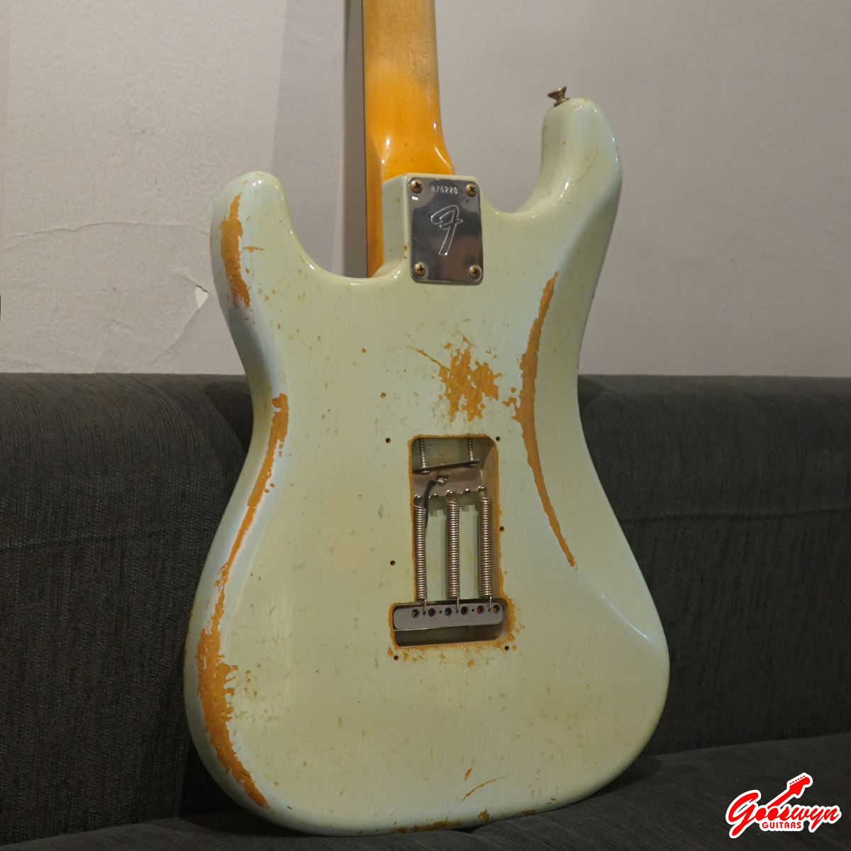 USED 2013 Fender Custom Shop 1969 Stratocaster Reverse Headstock Relic Sonic Blue 2908266C