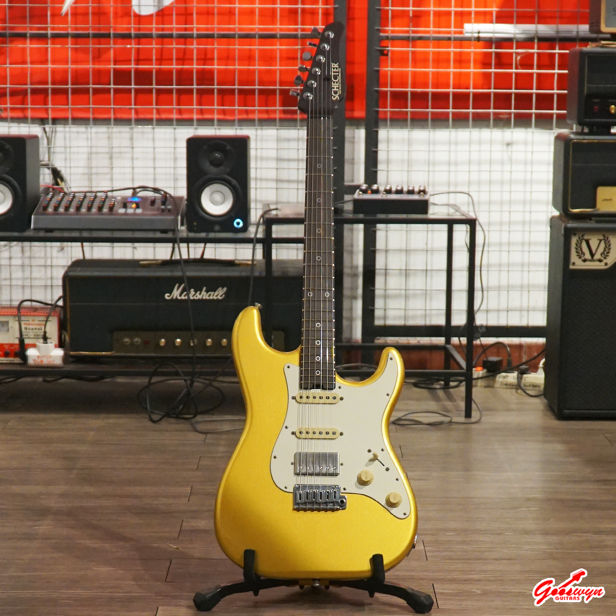 BRAND NEW Schecter USA Custom Shop Limited Edition Nick Johnston Traditional HSS Wembley Atomic Saffron 241026 1B